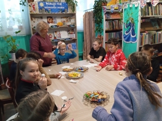 Познавательно-игровая программа «Раз пельмень, два пельмень» в д. Ягул