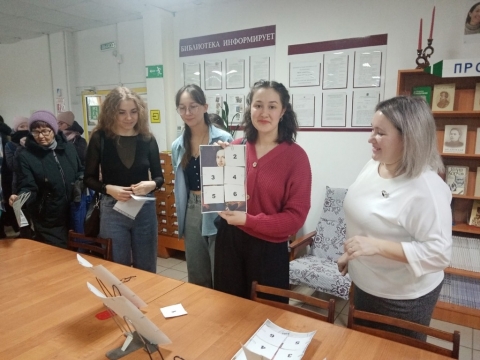 Литературная акция ко Всемирному дню писателя в Дебёсской библиотеке