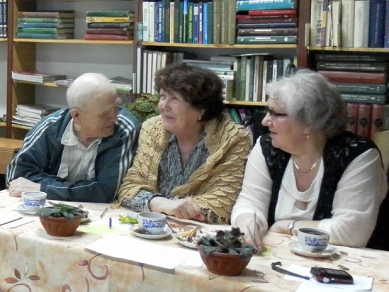 Литературное кафе «Библиотечный четверг» в Камбарской библиотеке