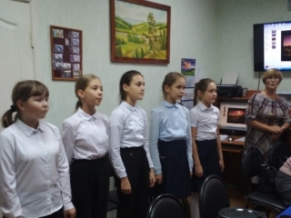 Музыкальная гостиная «Вальс листопада» в Карсовайской библиотеке