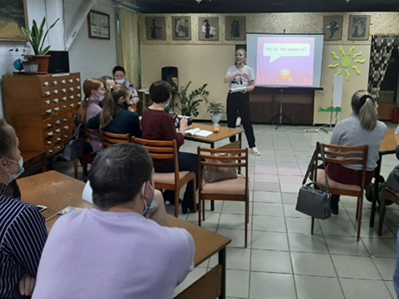 Интеллектуально-развлекательная игра «Бойсгерлс»