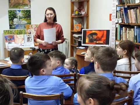 Краеведческий час памяти «Дорога, которую строили дети» в Порозовской библиотеке