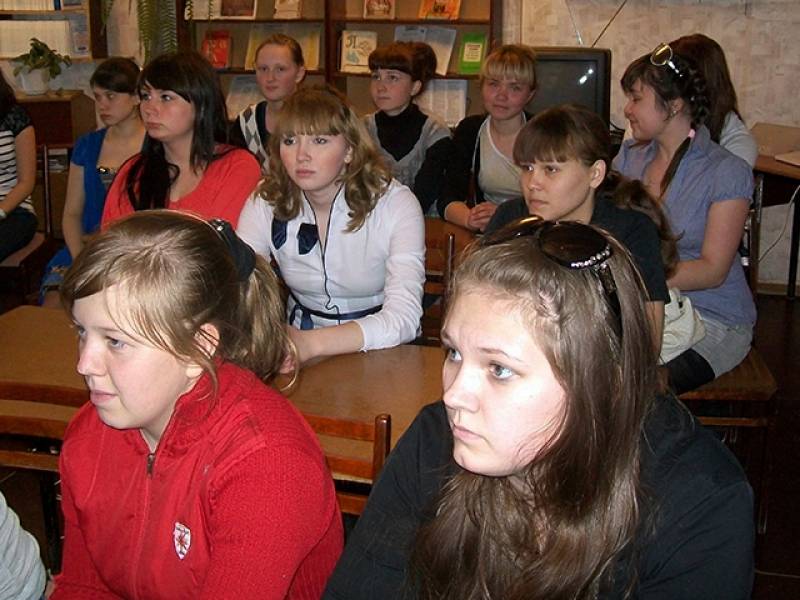 Литературно-музыкальная композиция «Песни памяти и сердца»