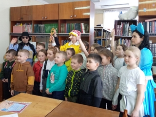 Литературный квест «На поиски золотого ключика» в Игринской детской библиотеке