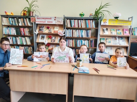 Урок патриотизма «Рисуем Победу» в Степаненской библиотеке