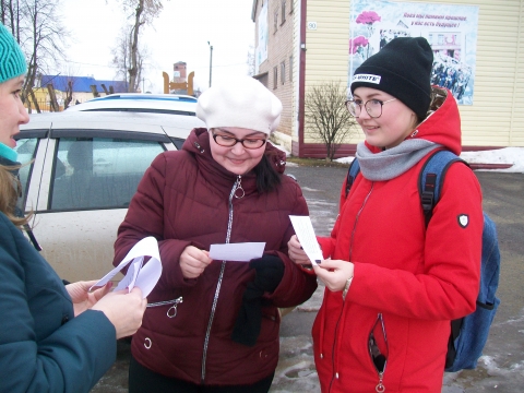 Акция Дебесской районной библиотеки к Всемирному дню поэзии