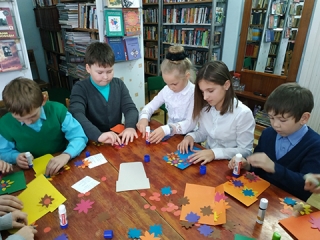Литературно-творческий час в Чеканской библиотеке