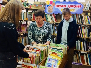 «Мир библиотечной профессии» в Кизнерской детской библиотеке