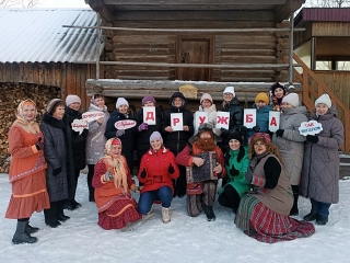 Слушатели курсов удмуртского языка совершили поездку в п. Игра