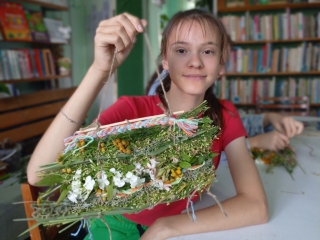 Мастер-класс «Живые картины: мастерство травоплетения»