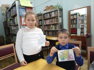 Классный час «Баллада о матери» в Чеканской библиотеке