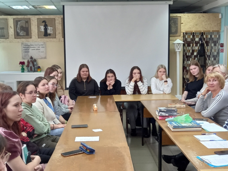 Встреча «Человек читающий – человек успешный» в районной библиотеке