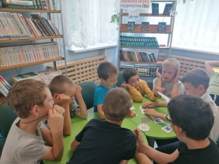 Турнир знатоков «Фольклорная азбука» от Архангельской библиотеки