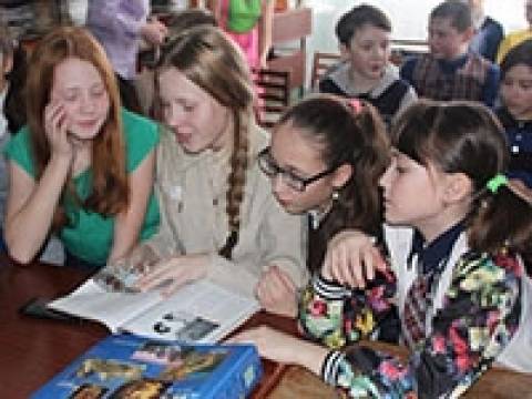 Познавательно-игровая беседа «Язык родной, дружи со мной» 